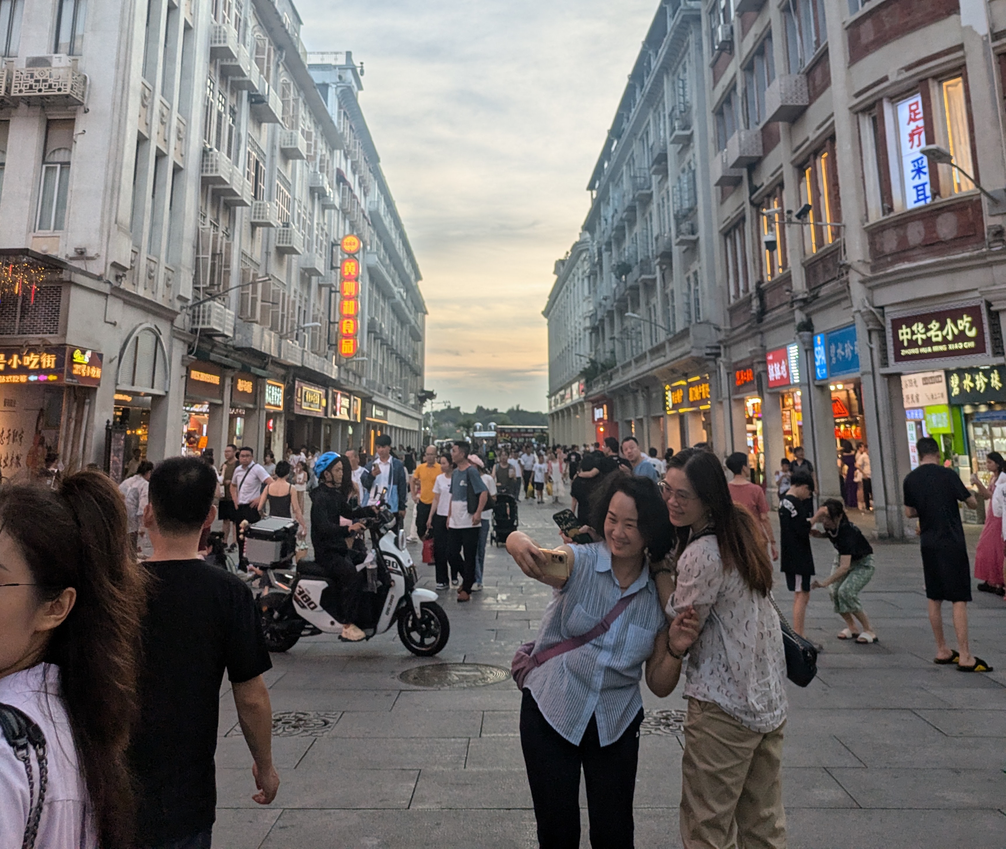 Exploring China during the Intex internship | Courtesy Naia Watkins