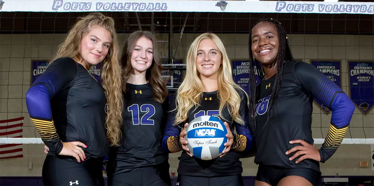 Camryn and three other volleyball players