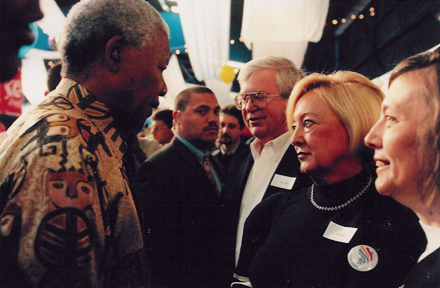 Nelson Mandela and Linda Biehl '65