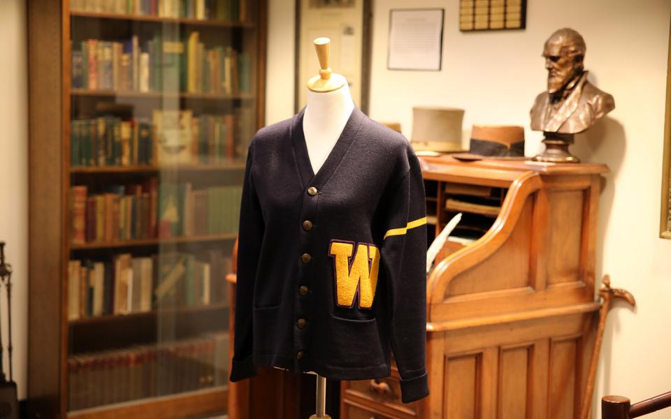 Whittier College sweater on display in Wardman Library.