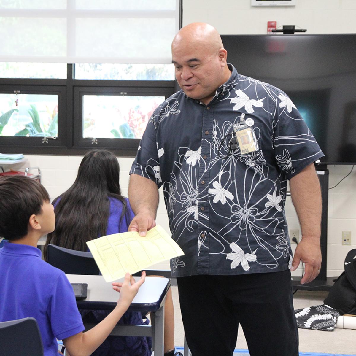 Koy Allen Omo in a classroom